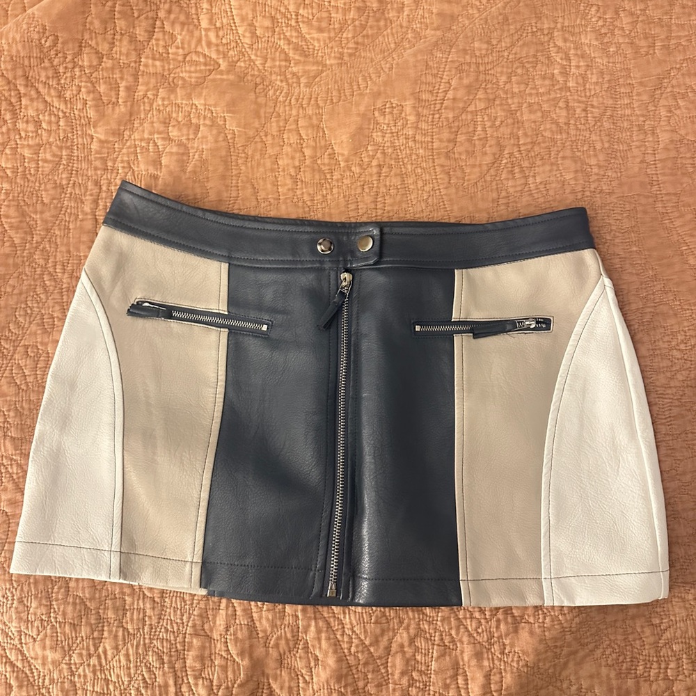 Stylish Women's Leather Skirt - Blue and Cream